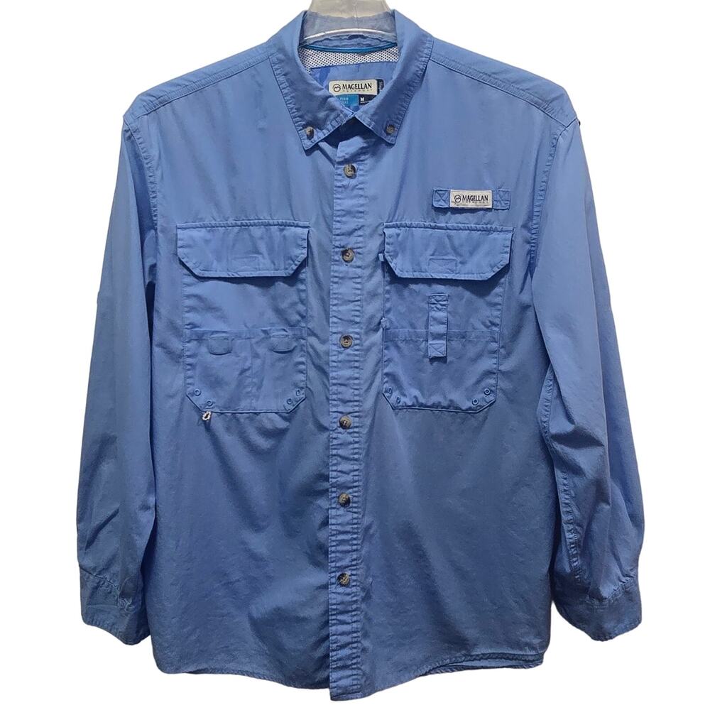 Magellan Outdoors Men's Blue Vented Button-up Fishing/Outdoor Shirt Medium